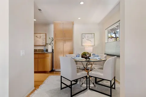 $945,000 | 1701 Anacapa Street, Unit 20, Santa Barbara, CA 93101