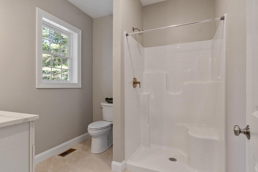 4 Jewett Road Sterling, MA 01564 - Photo 16 of 36