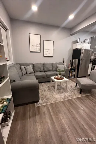 $1,300 | 1988 South Park Avenue, Buffalo, NY 14220