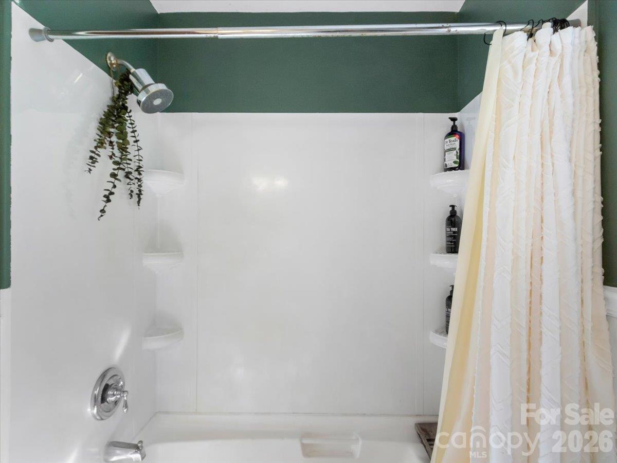 75 Eula Ray Road Burnsville, NC 28714 - Photo 18 of 30 Gallery Image 18