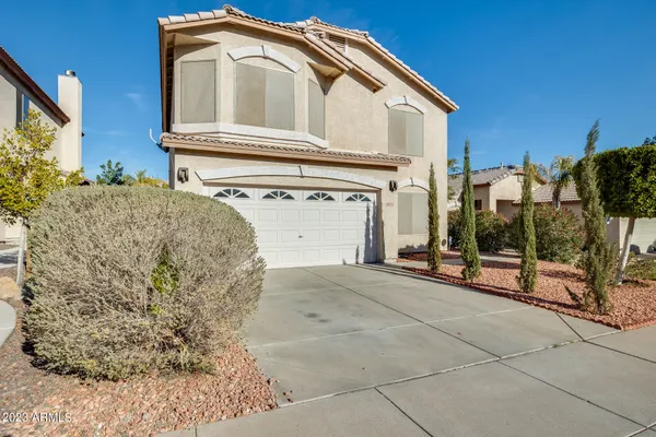 $3,500 | 2022 East Wahalla Lane, Phoenix, AZ 85024