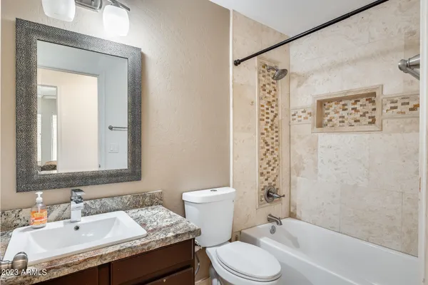 $3,500 | 2022 East Wahalla Lane, Phoenix, AZ 85024