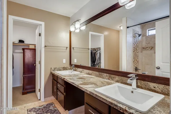 $3,500 | 2022 East Wahalla Lane, Phoenix, AZ 85024