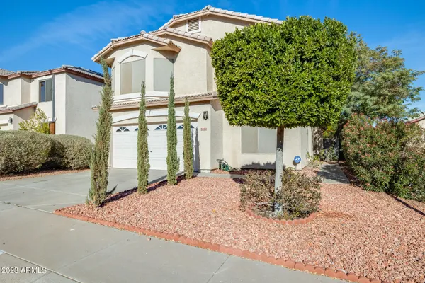 $3,500 | 2022 East Wahalla Lane, Phoenix, AZ 85024