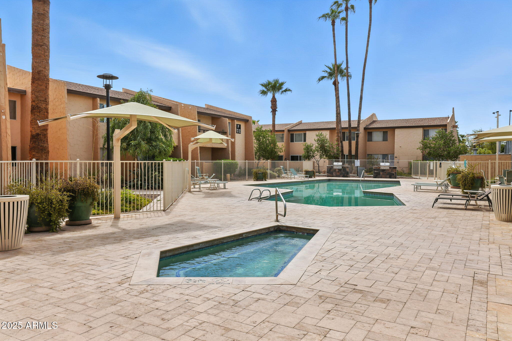 8055 East Thomas Road, Unit N201 Scottsdale, AZ 85251 - Photo 2 of 28 25-web-or-mls-IMG_0246