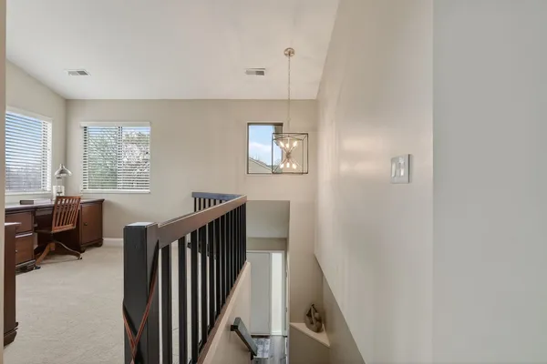 $475,000 | 962 Shoreline Road, Unit 898, Lake Barrington, IL 60010