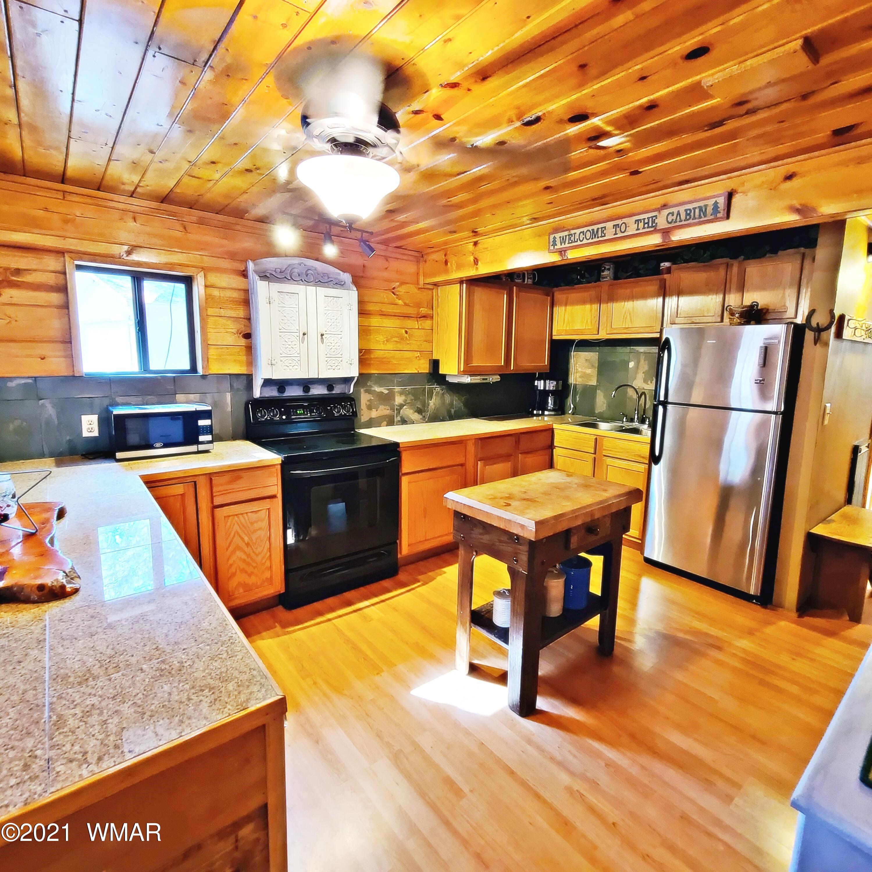 2866 Big Pine Road Overgaard, AZ 85933 - Photo 27 of 44