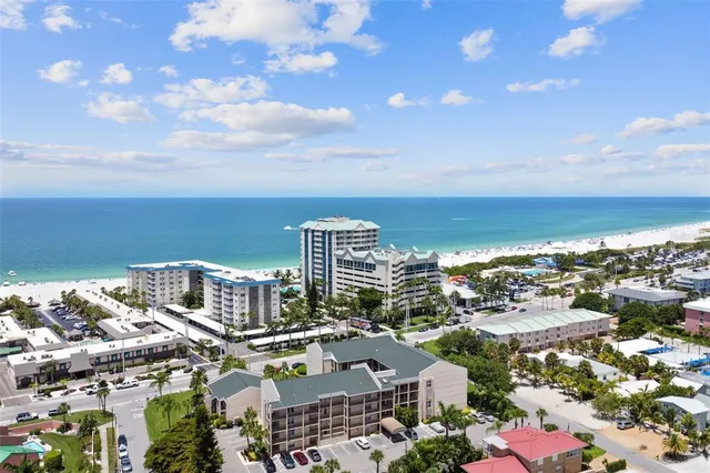 $525,000 | 845 Benjamin Franklin Drive, Unit 101, Sarasota, FL 34236