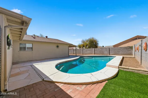 $375,000 | 8432 North 56th Avenue, Glendale, AZ 85302