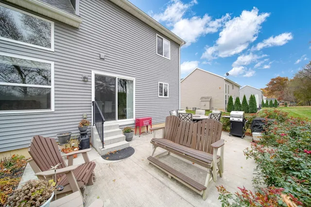 $384,875 | 4126 Mckenna Drive, Adrian, MI 49221