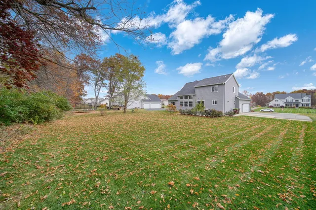 $384,875 | 4126 Mckenna Drive, Adrian, MI 49221