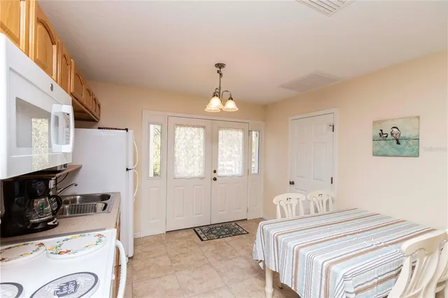 $925,000 | Undisclosed Address, New Port Richey, FL 34654