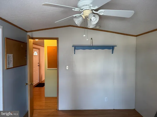 $75,000 | 275 Rupert Circle, Brooklyn, MD 21225