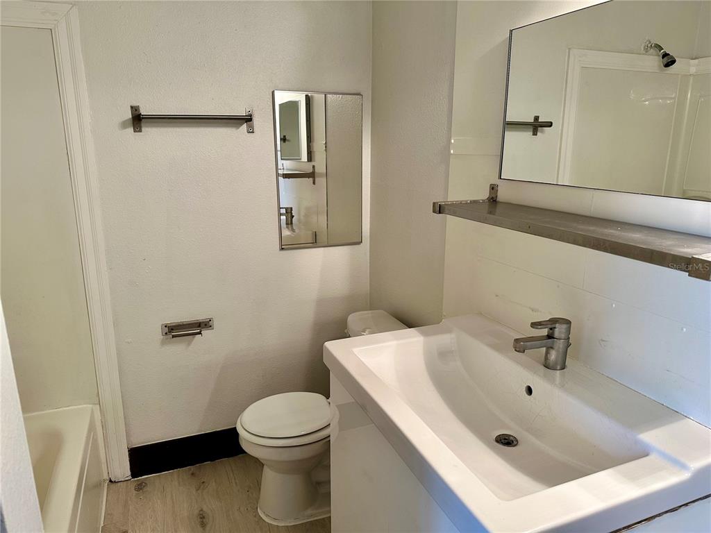 435 Wymore Road, Unit 201 Altamonte Springs, FL 32714 - Photo 13 of 18