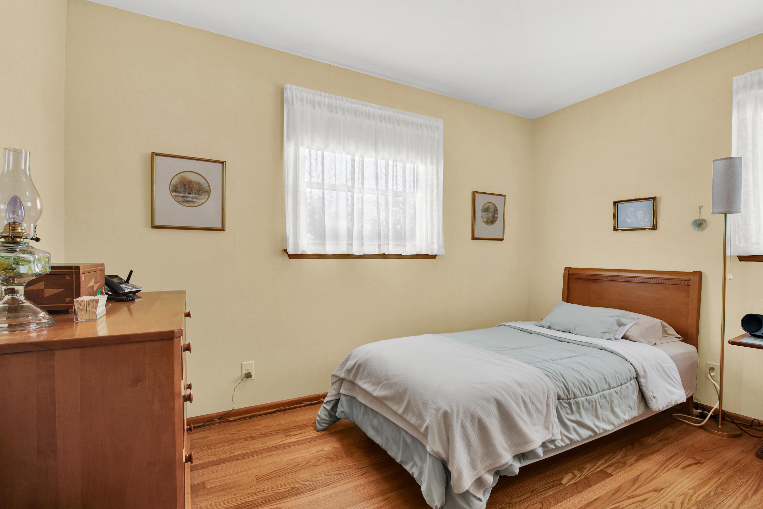 W150S6441 Spring Lane Muskego, WI 53150 - Photo 9 of 24 Master Bedroom