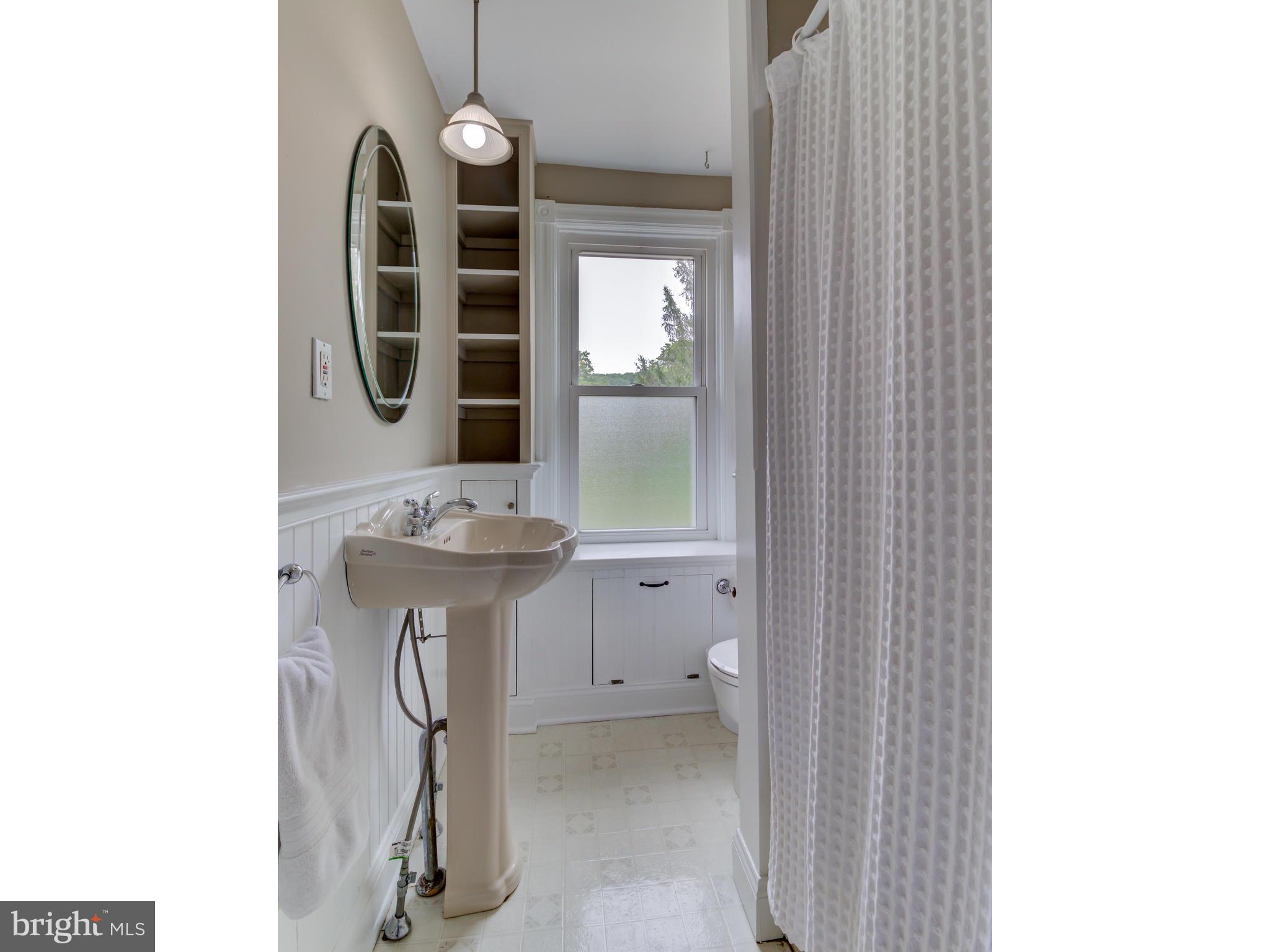 1561 Valley Road Coatesville, PA 19320 - Photo 22 of 30 Gallery Image 22