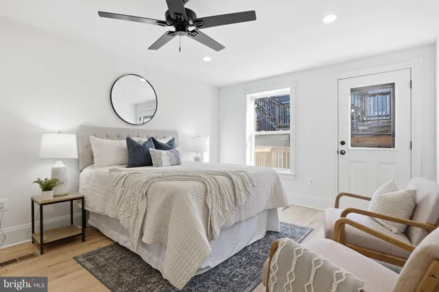 $565,000 | 627 South Lakewood Avenue, Baltimore, MD 21224