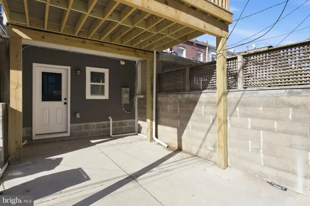 $565,000 | 627 South Lakewood Avenue, Baltimore, MD 21224