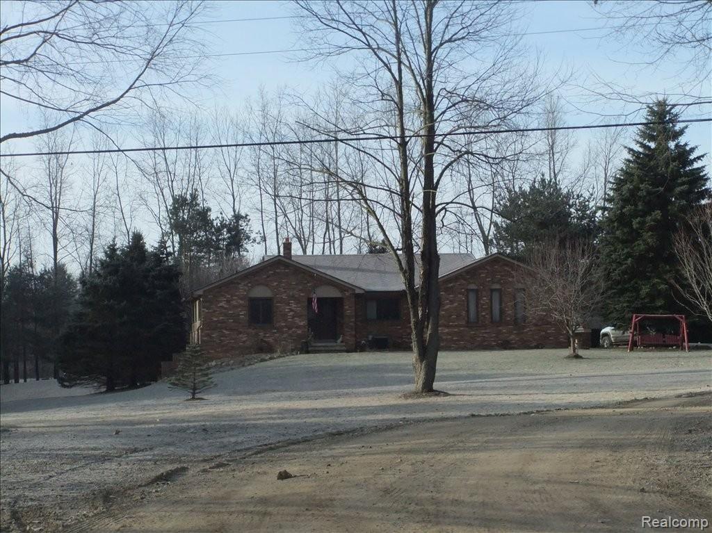 1830 Parker Road Holly, MI 48442 - Photo 13 of 22 DSCF0760