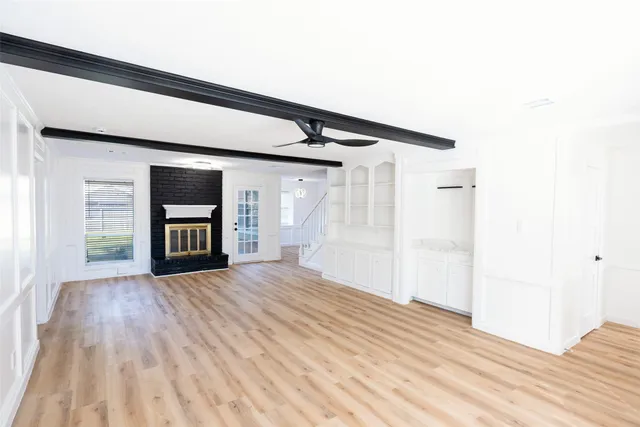 a view of an empty room