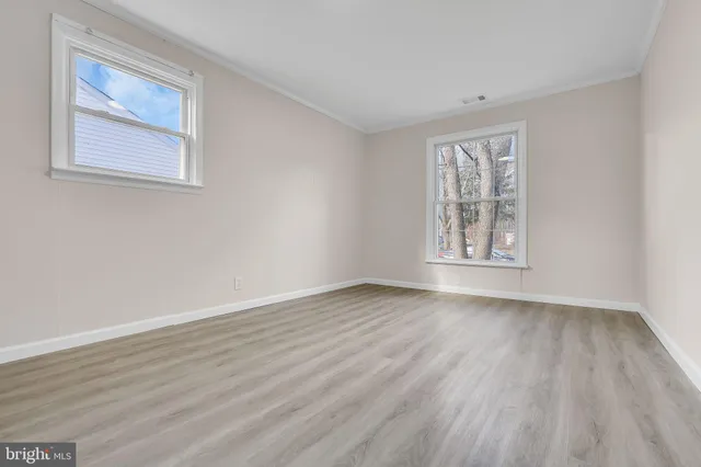 $334,000 | 124 Stratford Avenue, Stratford, NJ 08084