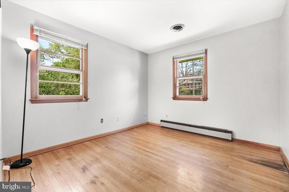 2051 Flag Marsh Road Mount Airy, MD 21771 - Photo 17 of 41 Gallery Image 17