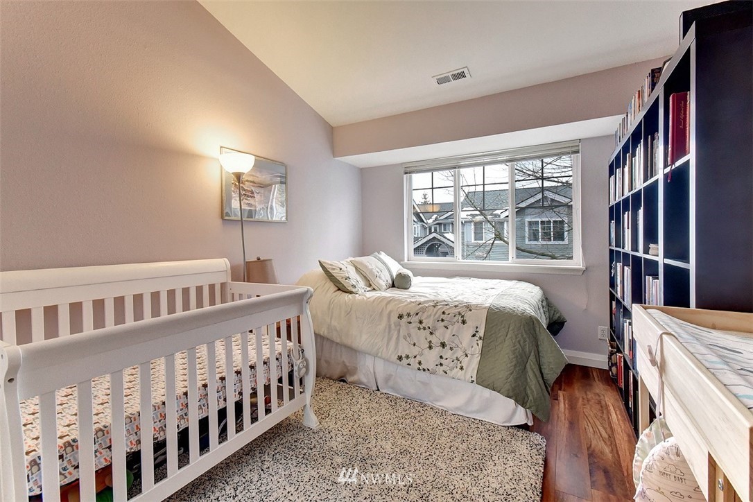 22617 4th Avenue West, Unit 101 Bothell, WA 98021 - Photo 16 of 21