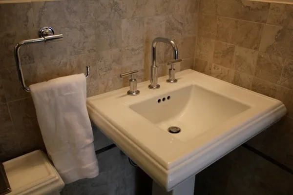 $2,700 | 101 Willow Avenue, Unit 2F, Hoboken, NJ 07030