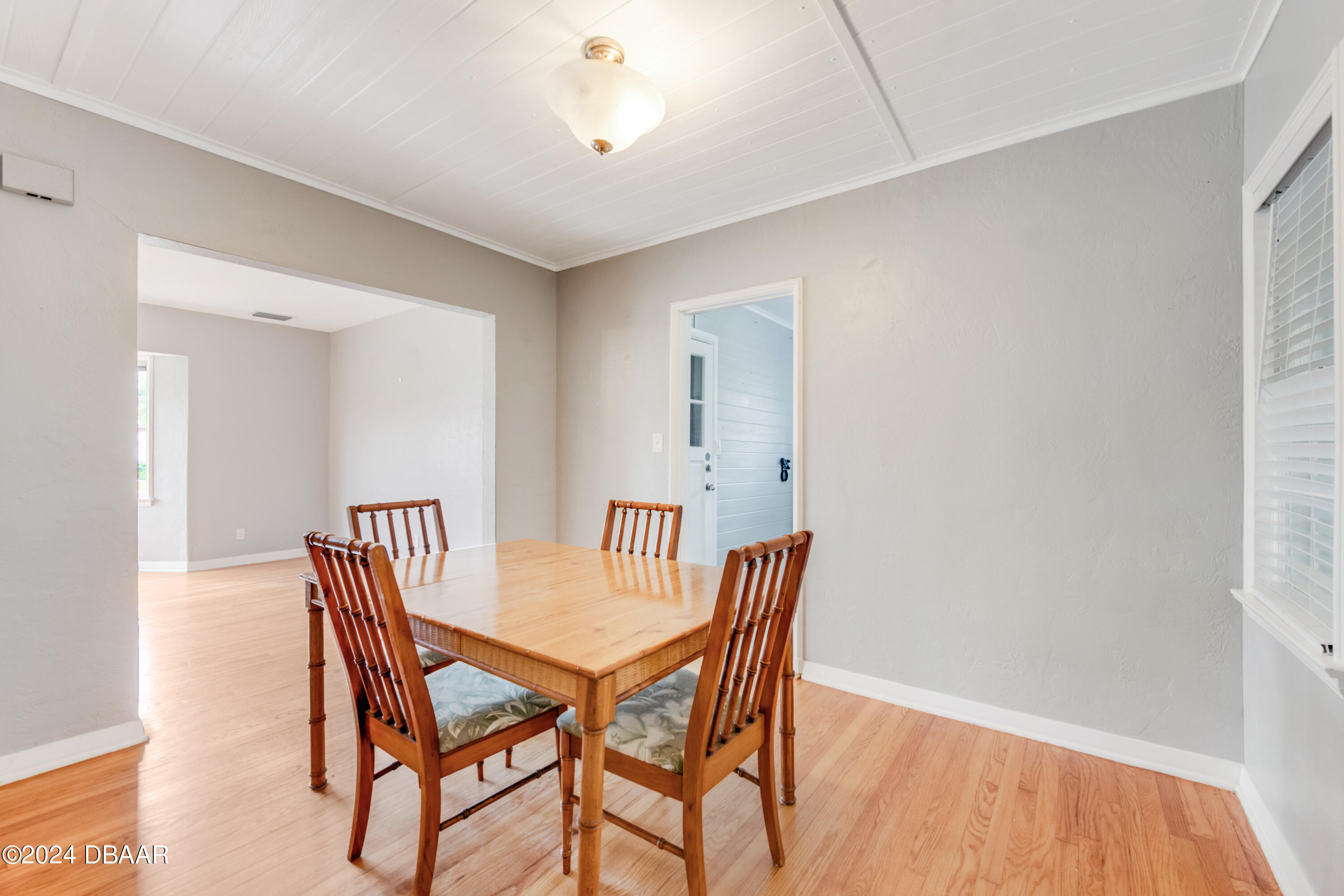 435 Poinsettia Road Daytona Beach, FL 32118 - Photo 14 of 37 D85_5717_HDR