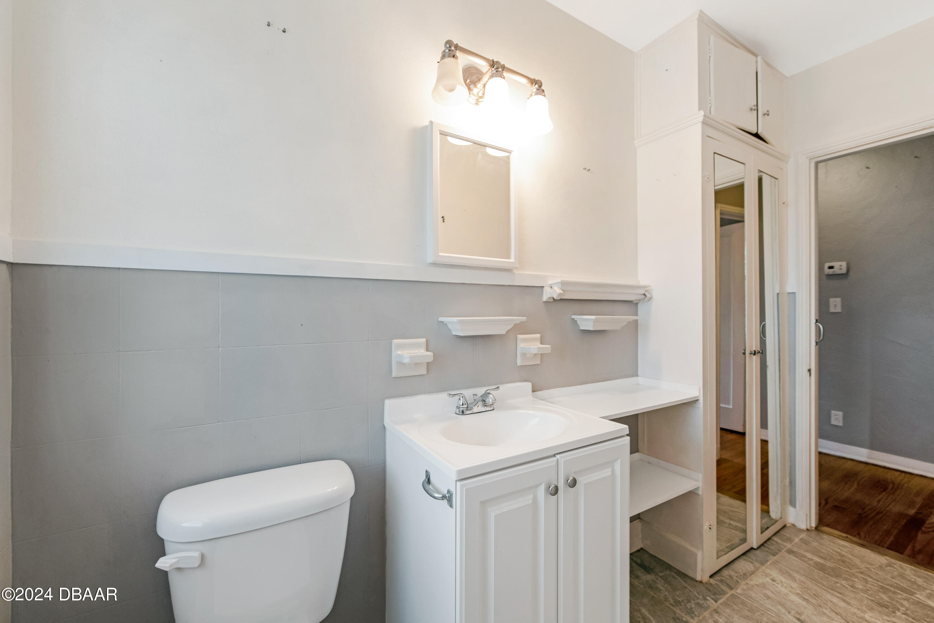 435 Poinsettia Road Daytona Beach, FL 32118 - Photo 22 of 37 D85_5771