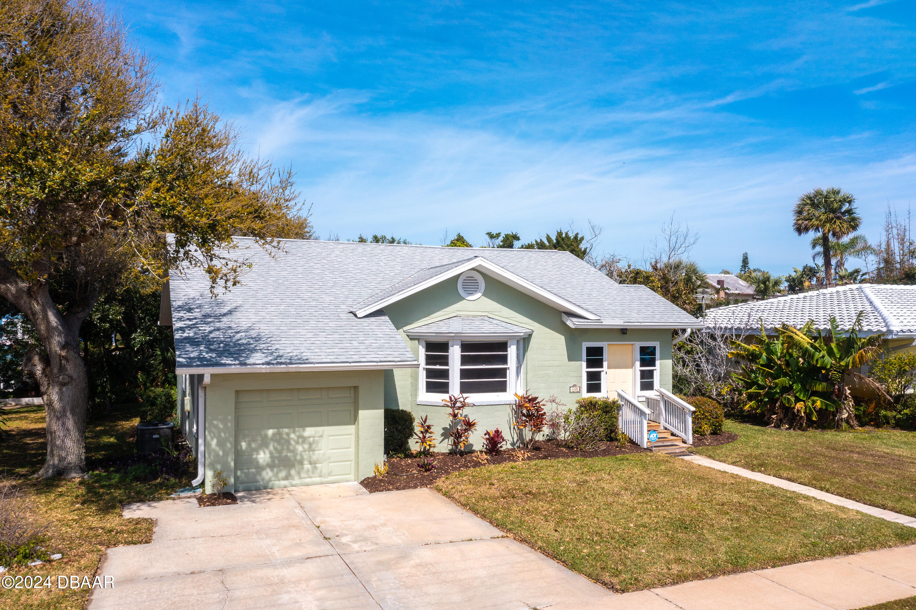 435 Poinsettia Road Daytona Beach, FL 32118 - Photo 34 of 37 435Poinsettia-Ext-16