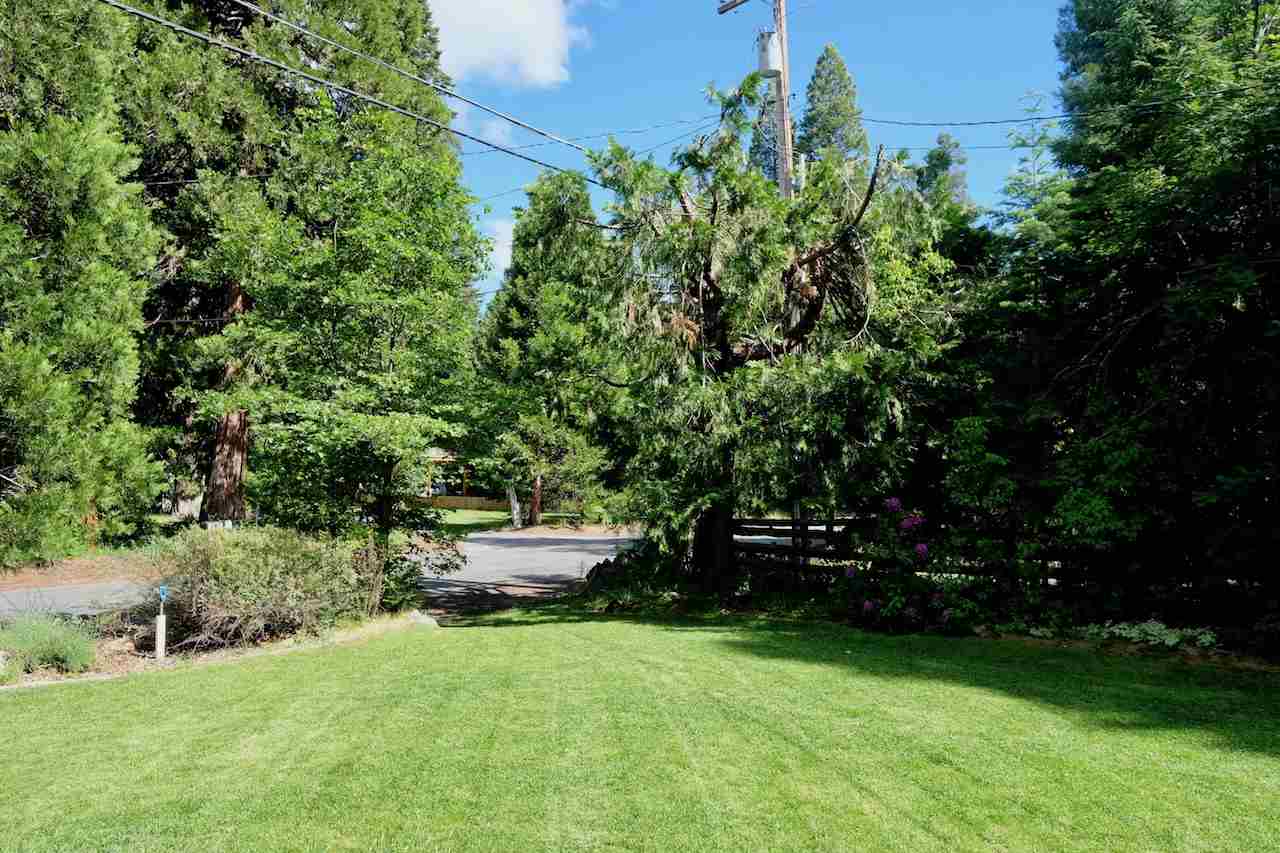 2108 Davis Place Road Mount Shasta, CA 96067 - Photo 20 of 21 Gallery Image 20