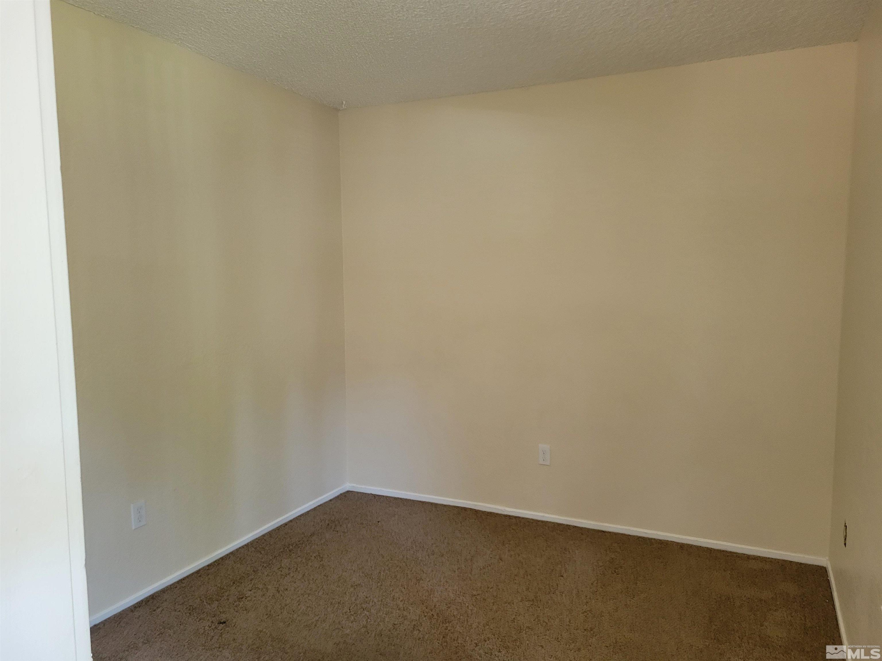 2132 Roundhouse Road Sparks, NV 89431 - Photo 3 of 15 Photo 3