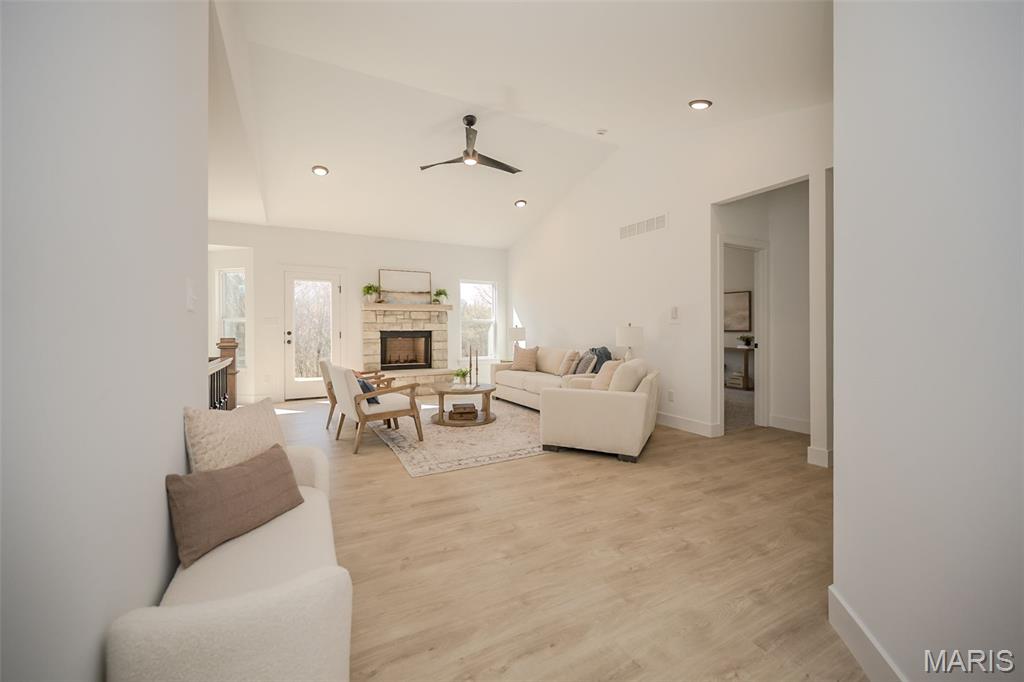 171 Sydnorville Road Troy, MO 63379 - Photo 4 of 33