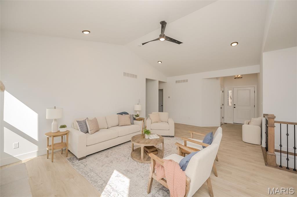 171 Sydnorville Road Troy, MO 63379 - Photo 9 of 33