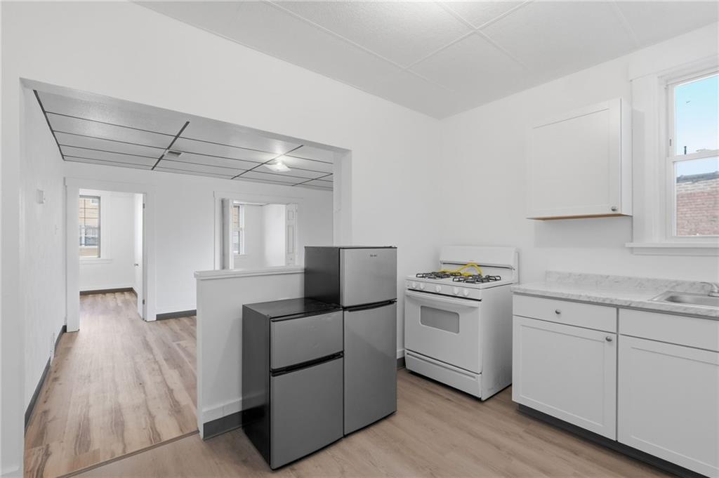 813 Broadway Avenue McKees Rocks, PA 15136 - Photo 12 of 25