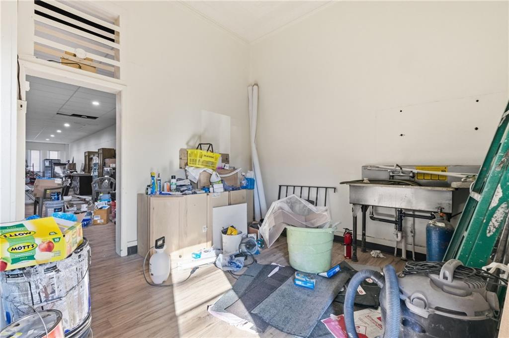 813 Broadway Avenue McKees Rocks, PA 15136 - Photo 10 of 25