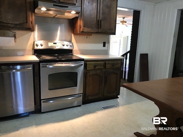 3170 Sowell Road Brewton, AL 36426 - Photo 12 of 27 Kitchen