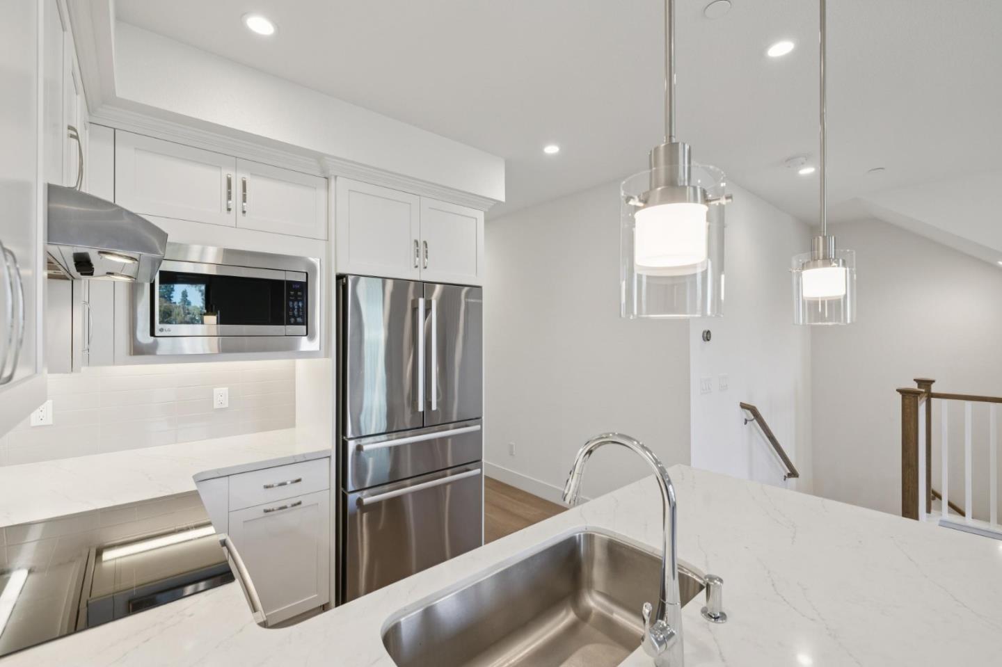 1373 West Middlefield Road Mountain View, CA 94043 - Photo 13 of 41 Gallery Image 13