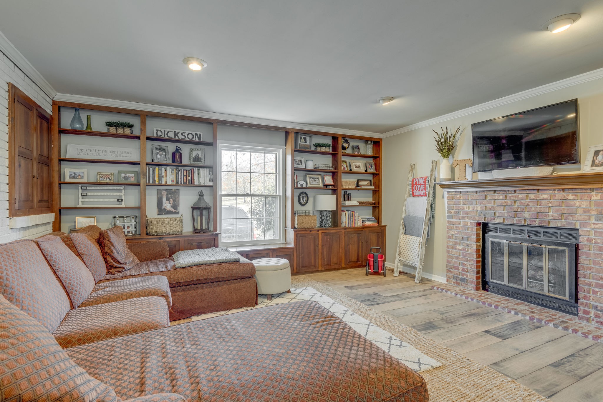 1105 Ridgecrest Drive Dickson, TN 37055 - Photo 6 of 39 Gallery Image 6