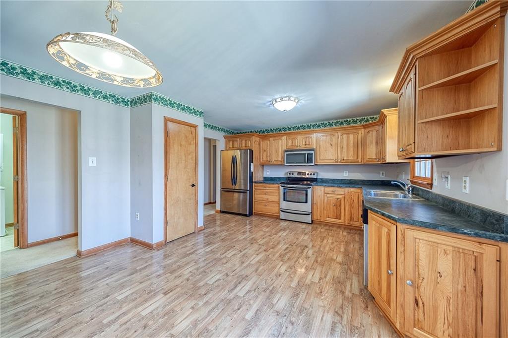 95 Starr Road Cheswick, PA 15024 - Photo 4 of 40