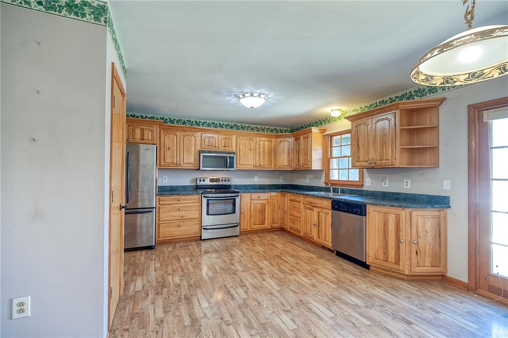 95 Starr Road Cheswick, PA 15024 - Photo 6 of 40