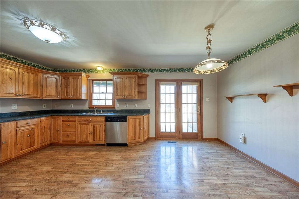 95 Starr Road Cheswick, PA 15024 - Photo 7 of 40
