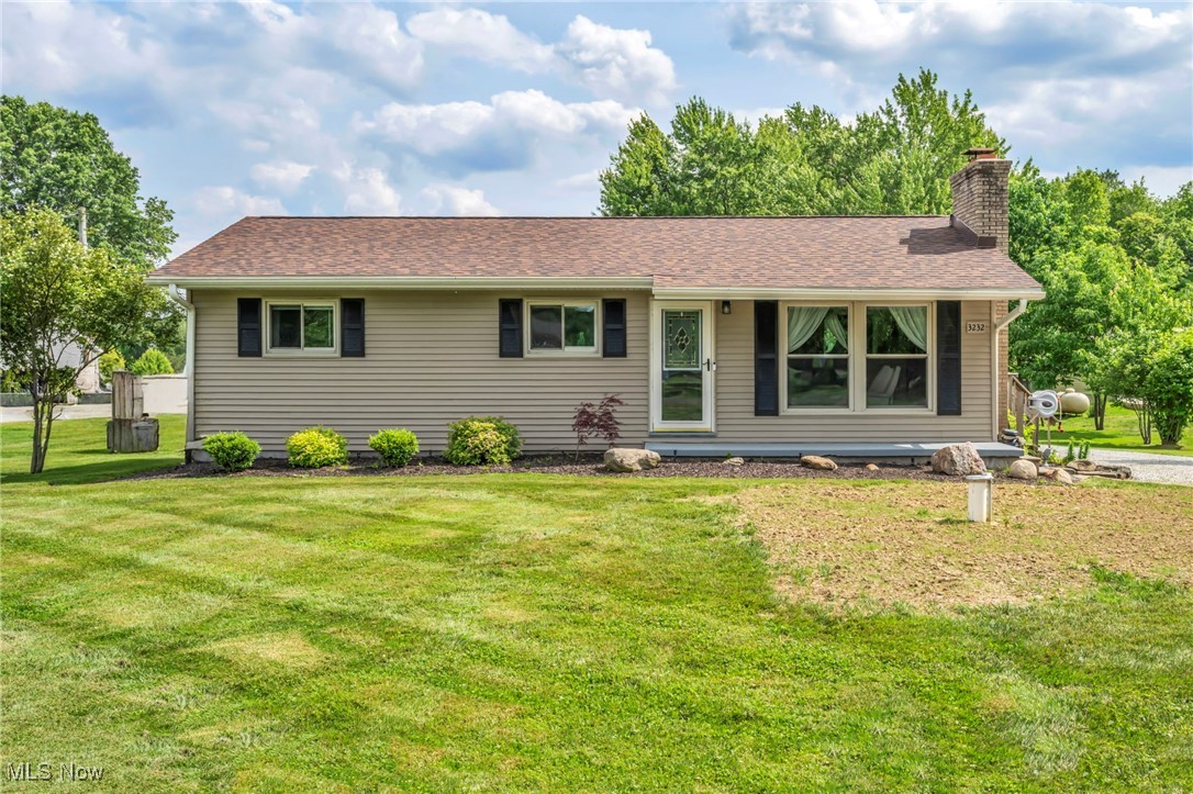3232 Rohrer Road Wadsworth, OH 44281 - Photo 1 of 44