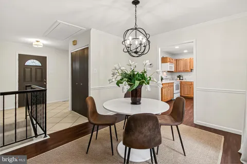 $674,900 | 754 Barbaralynn Place, Herndon, VA 20170