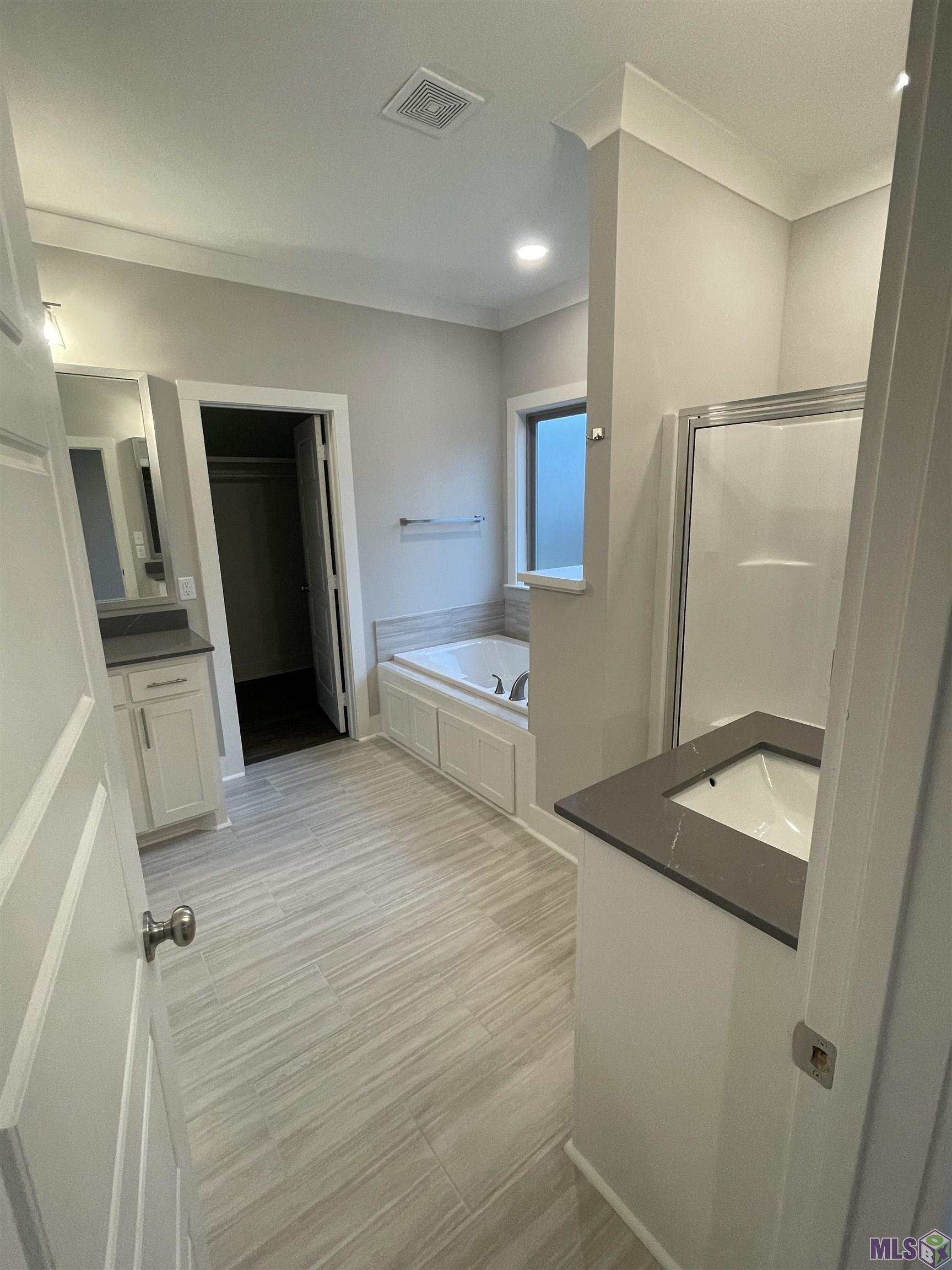 15523 Fieldside Avenue Baton Rouge, LA 70816 - Photo 12 of 21 Gallery Image 12