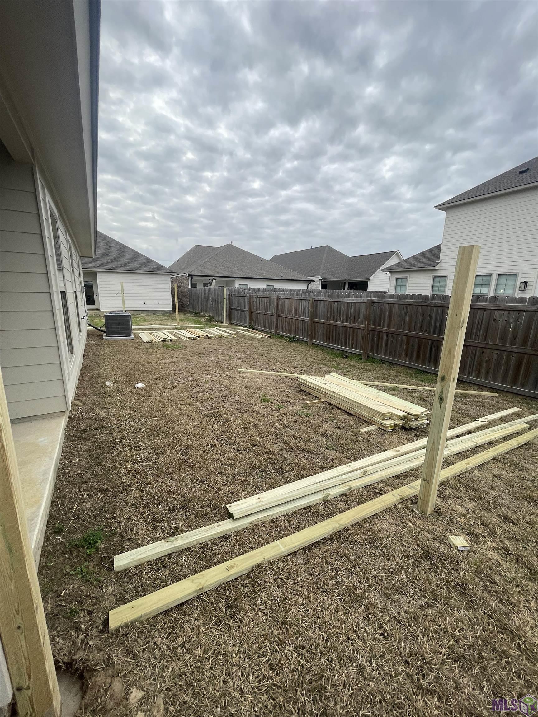 15523 Fieldside Avenue Baton Rouge, LA 70816 - Photo 20 of 21 Gallery Image 20