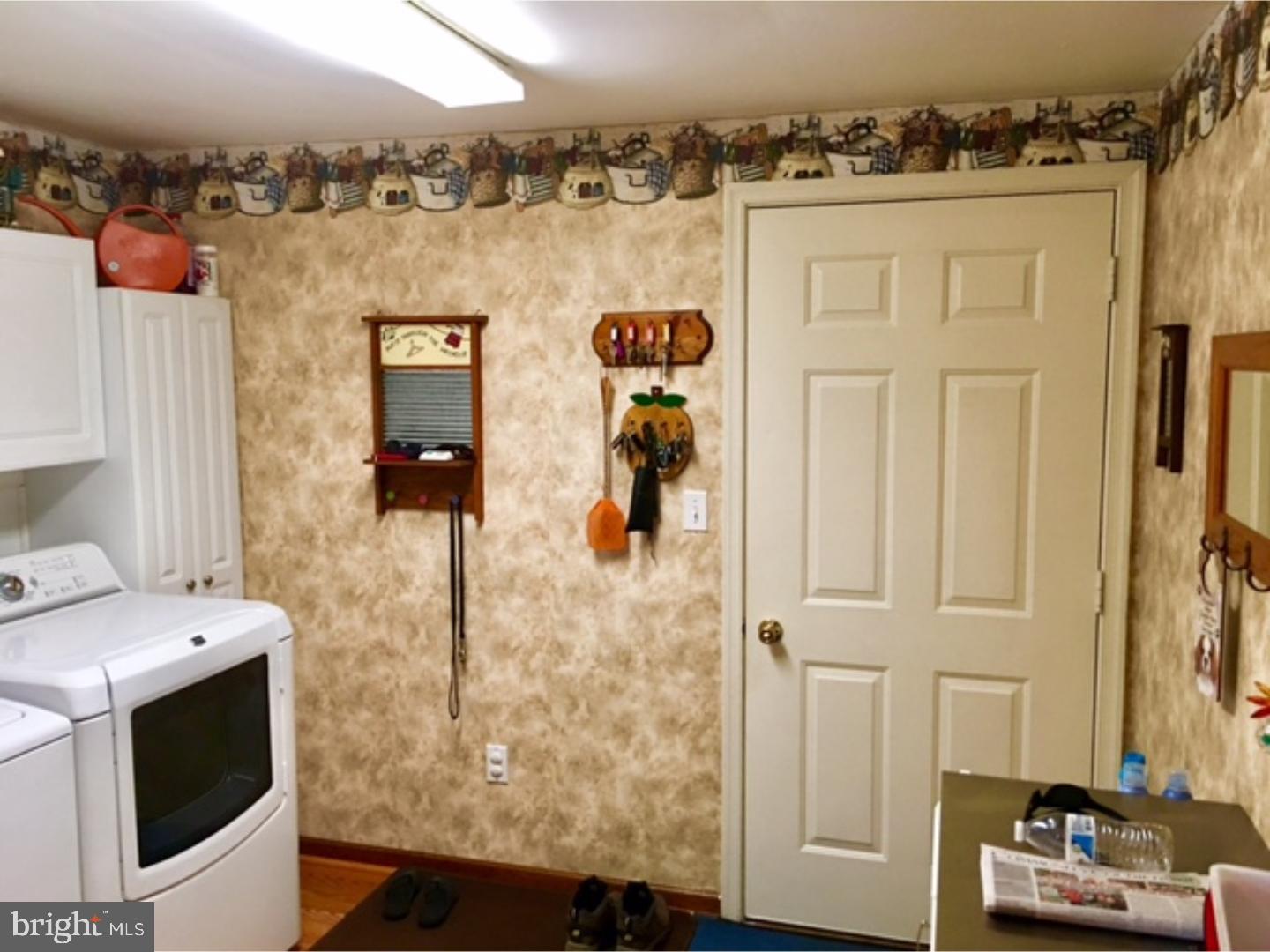 141 Township Road Oxford, PA 19363 - Photo 8 of 24 Laundry Room