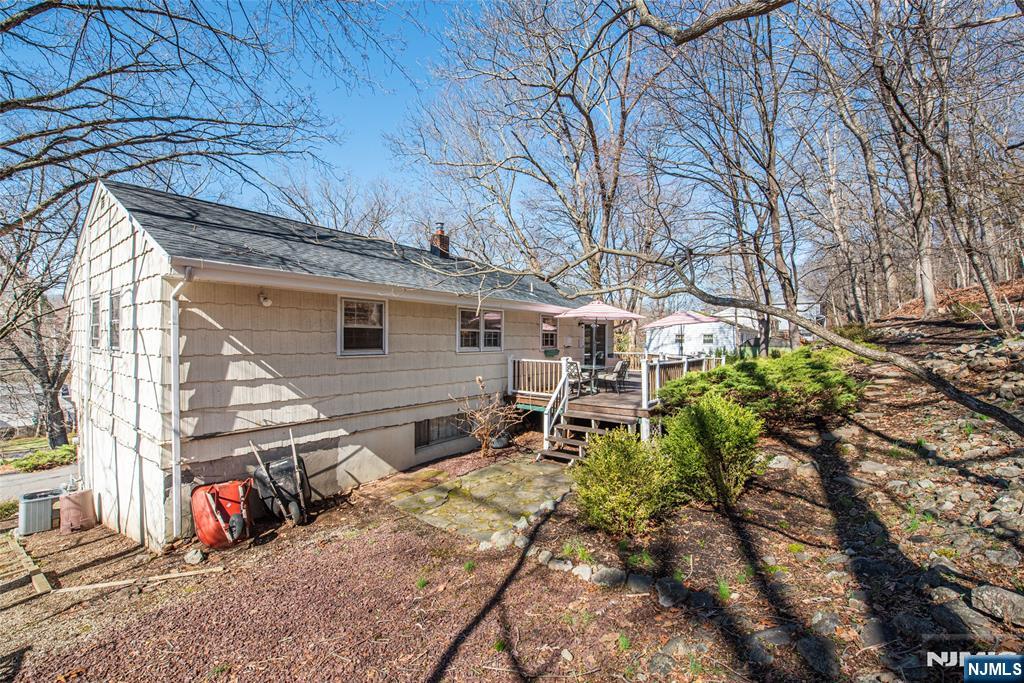 103 Cedar Road Ringwood, NJ 07456 - Photo 22 of 26