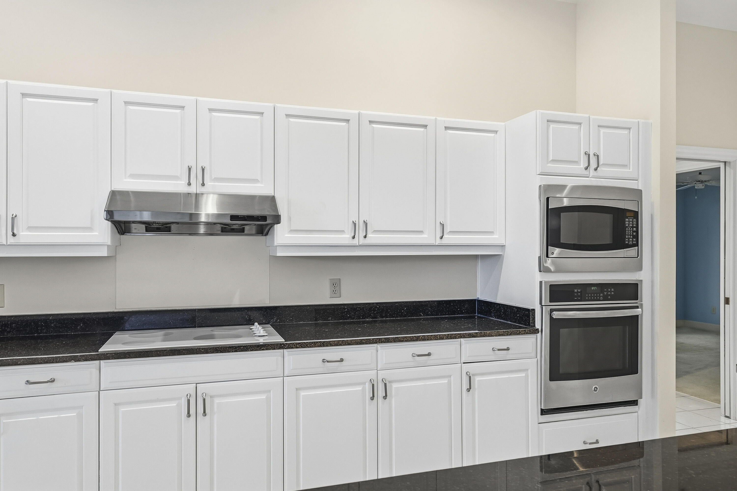 6469 Southeast Baltusrol Terrace Stuart, FL 34997 - Photo 18 of 65 DSC06682